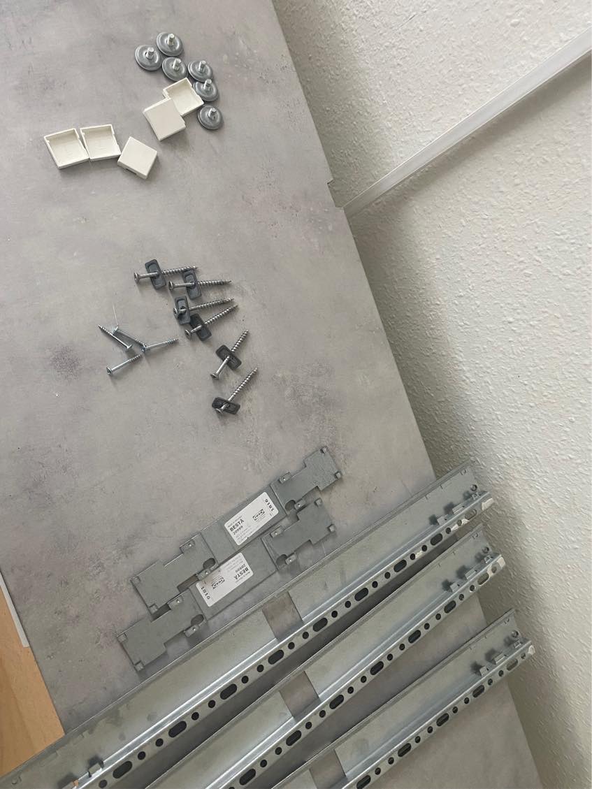 Ophæng af tv møbel