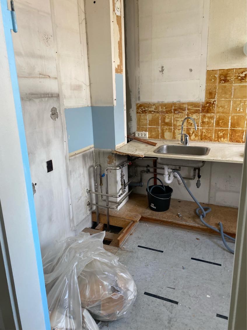 Elektriker søges til klargøring af el-installationer i køkkenet.