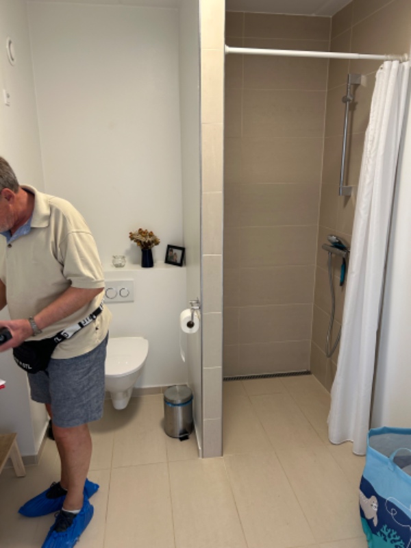 Nedrivning af 6 kvm badeværsel