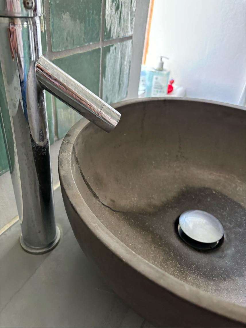 Afskaffelse og montering af ny vask