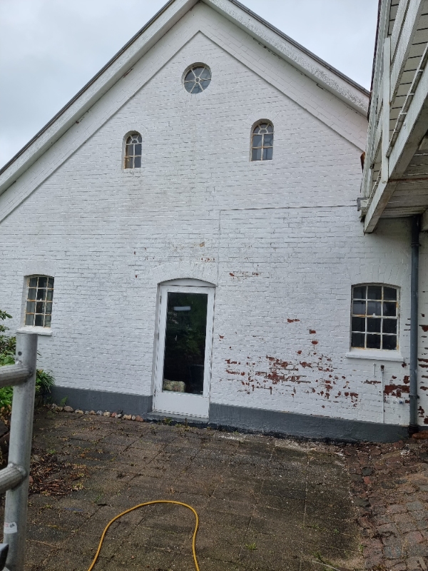 Tilbud: Reparation af mur