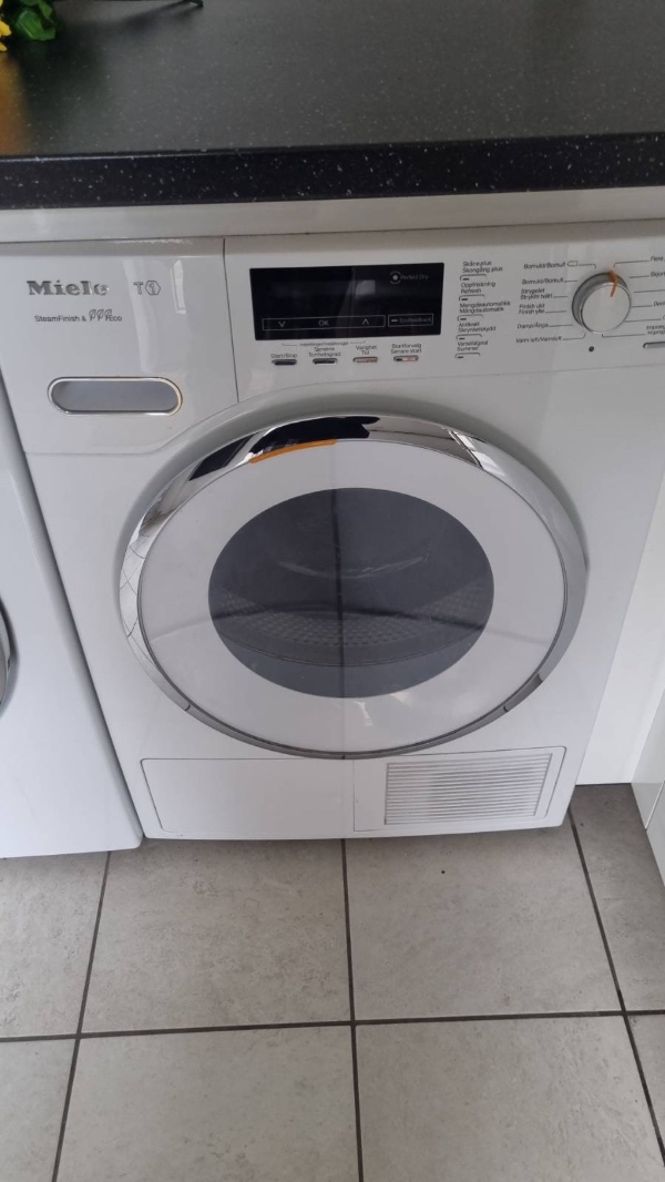 Tørretumbler - der siger rens filter, har selv forsøgt - og så kan den køre 10 min