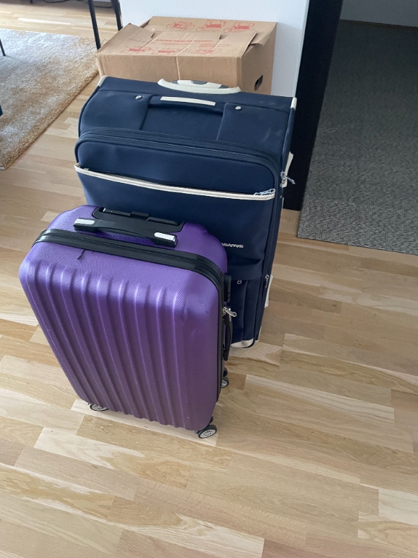 vi skal af med en madras, topmadras og nogle småting.