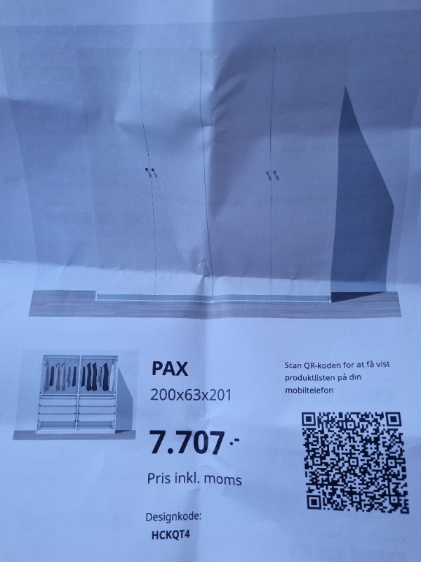 Pax skab fra ikea ca 2 meter. Opsætning 1-2 lamper.