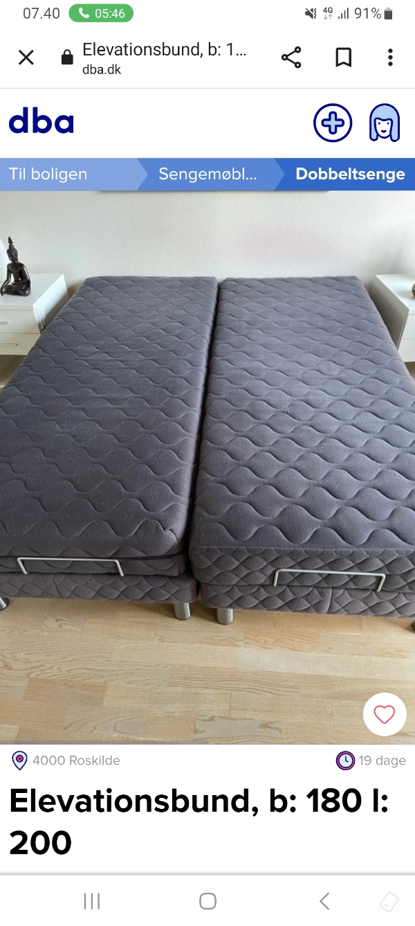 Afhentning  af 2 enkelt elevation senge