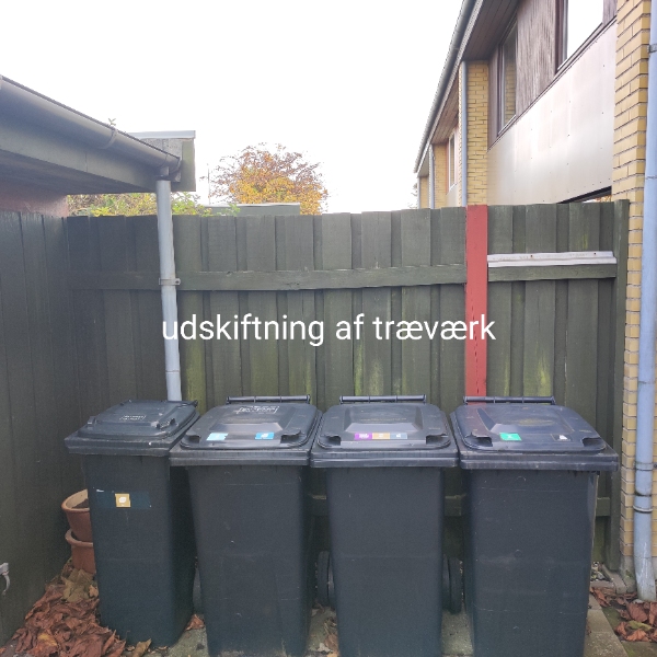 Udskiftning af hegn samt etablering af overdækning