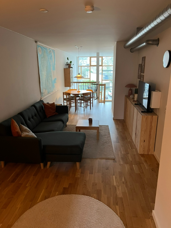 Lejlighedsrengøring 95 kvm