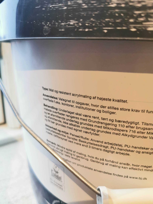 Maling af vindueskarme - 5 stk