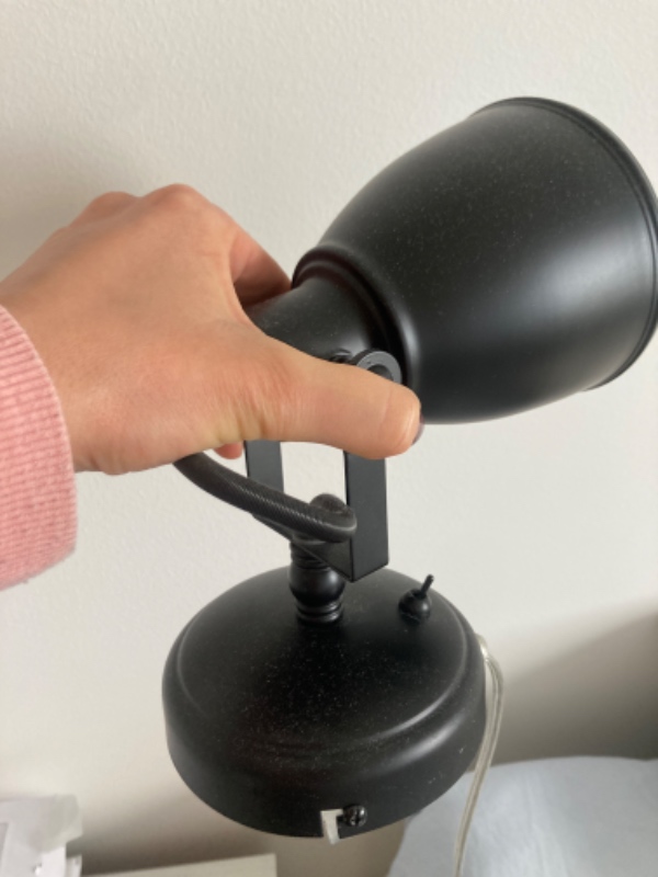 Handyman för upphängning av tavlor, spegel, hylla, vägglampa