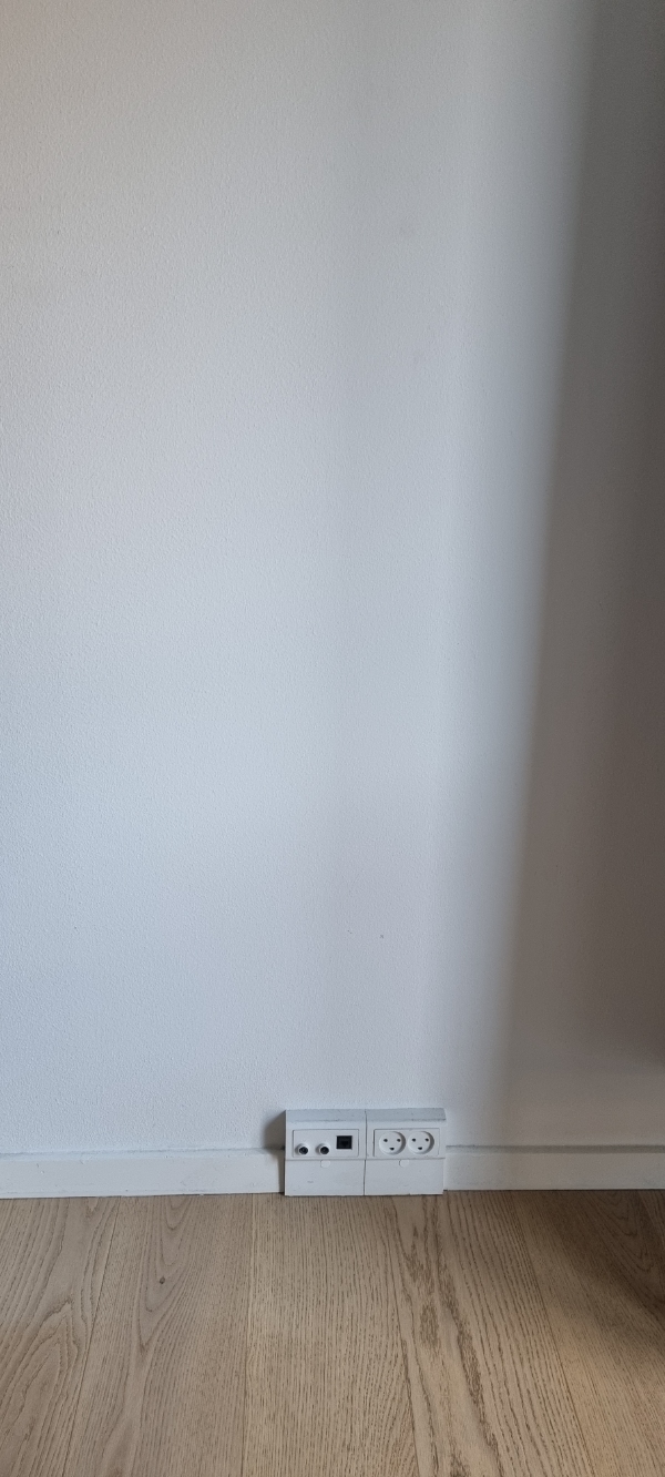 Opsætning af 2 x elektriske håndklædetørrer