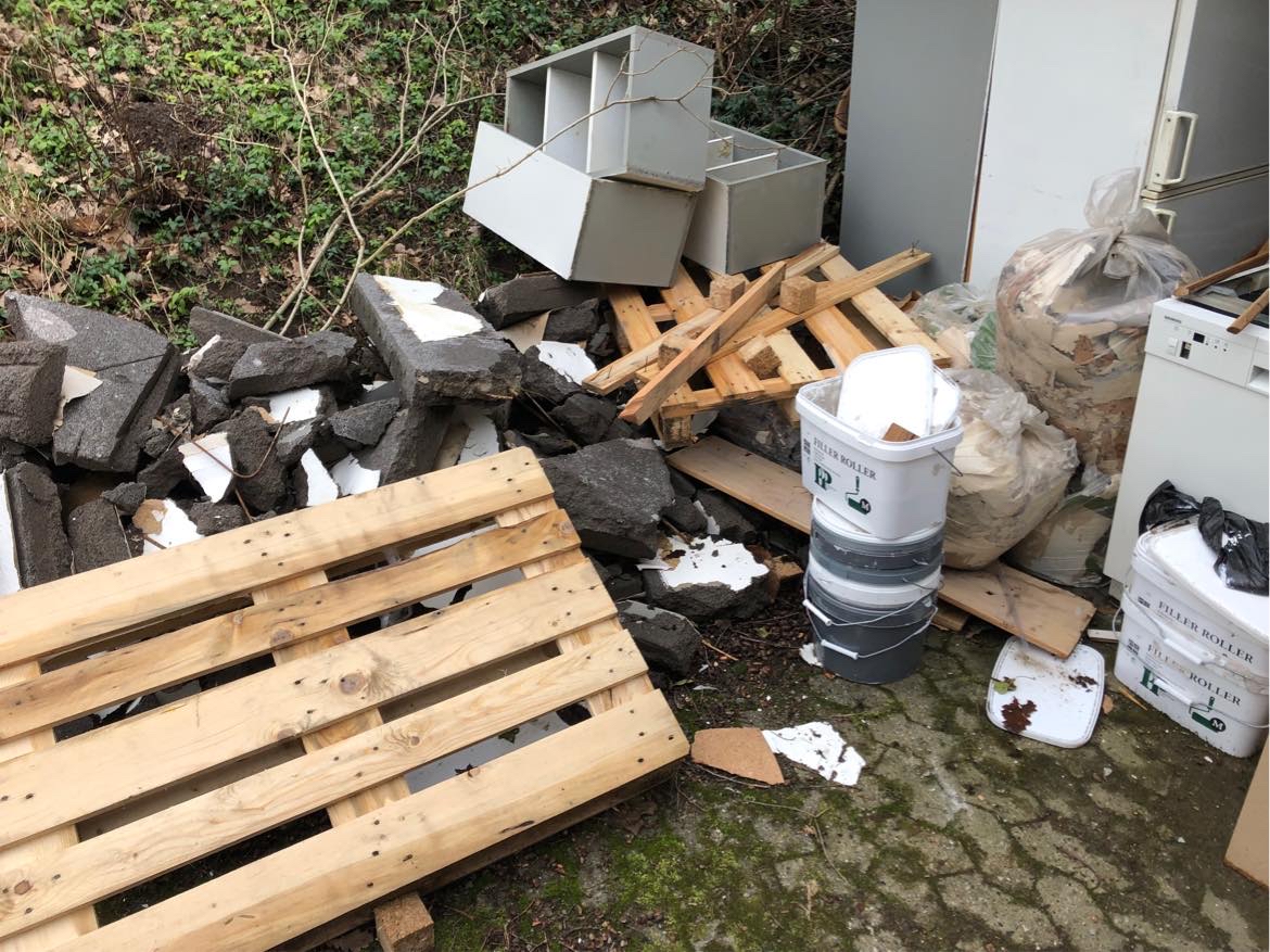 Oprydning af renoverings affald