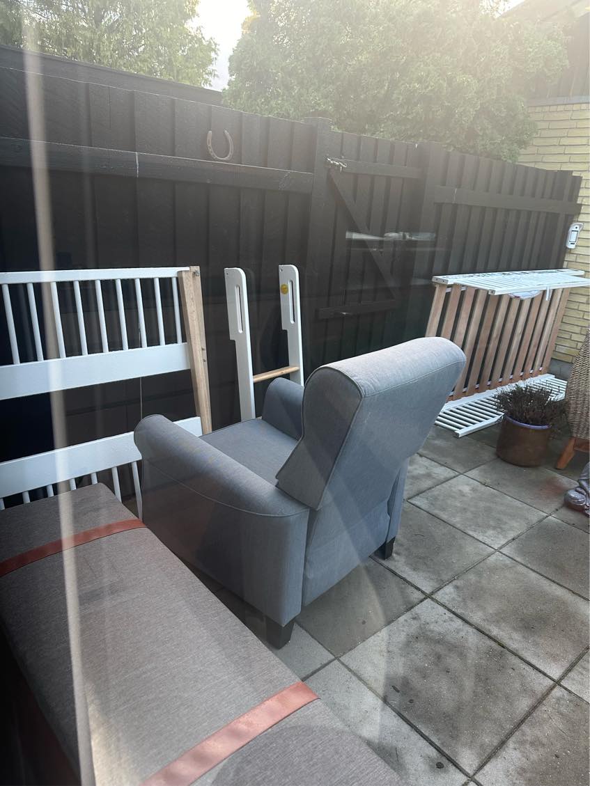 Bortskaffelse af møbler og affald