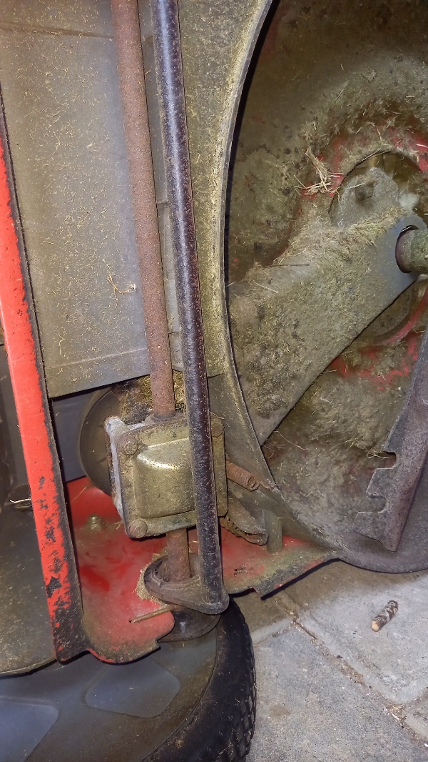 Rep af plæneklipper