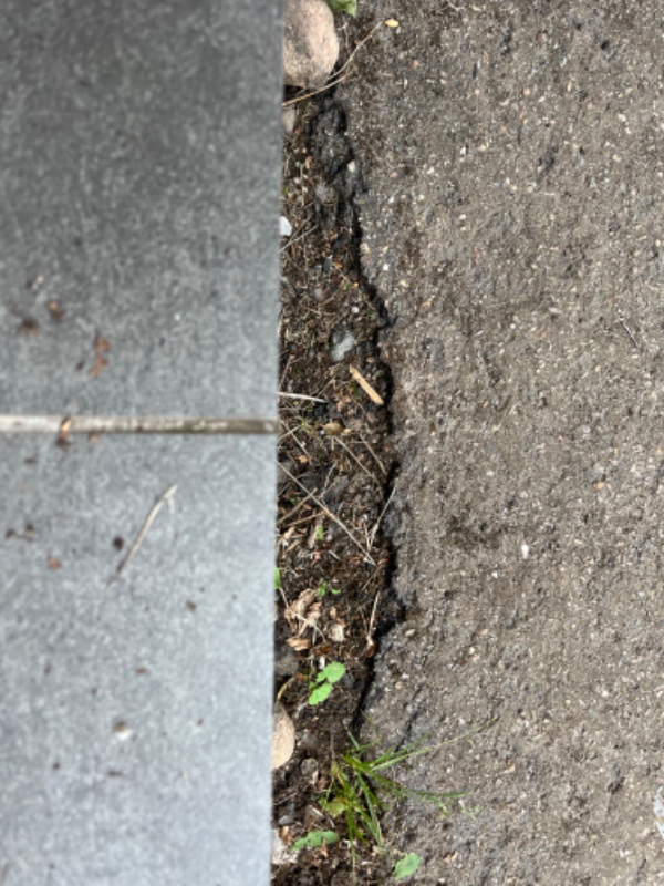 Opbrydning og udlægning af grus