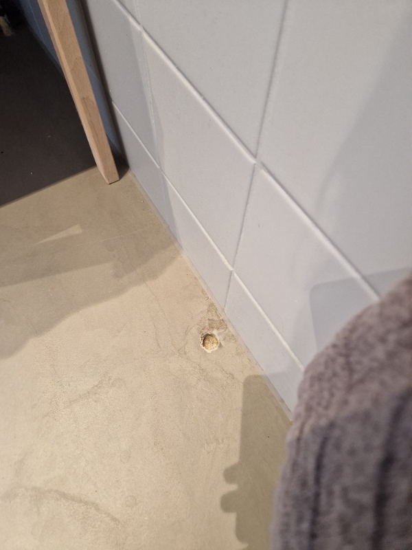 En række småting, en del tømrerlignende arbejde