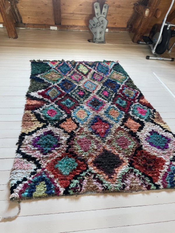 Sofaer og skænk flyttes