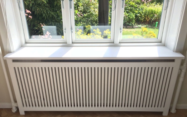 Bygge og opsætte to radiatorskjulere