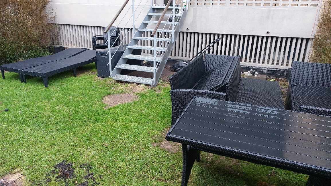 Lagt fliser ca. 42 m2