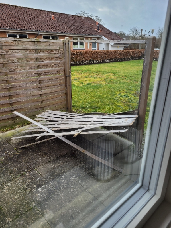 Opsætning/reparation af 1 fag hegn