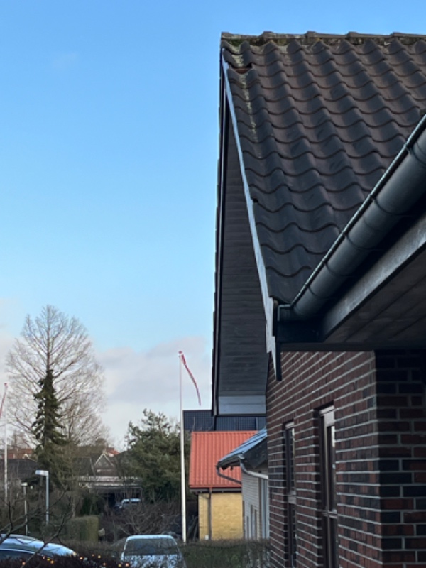 Montering af tagsten på gavl