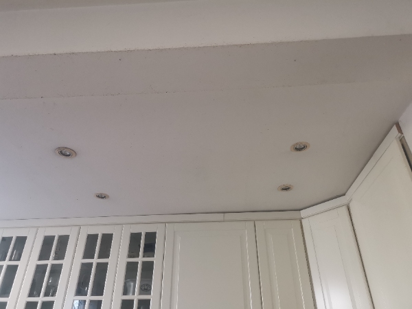 Udskiftning af kiprelæ og spots