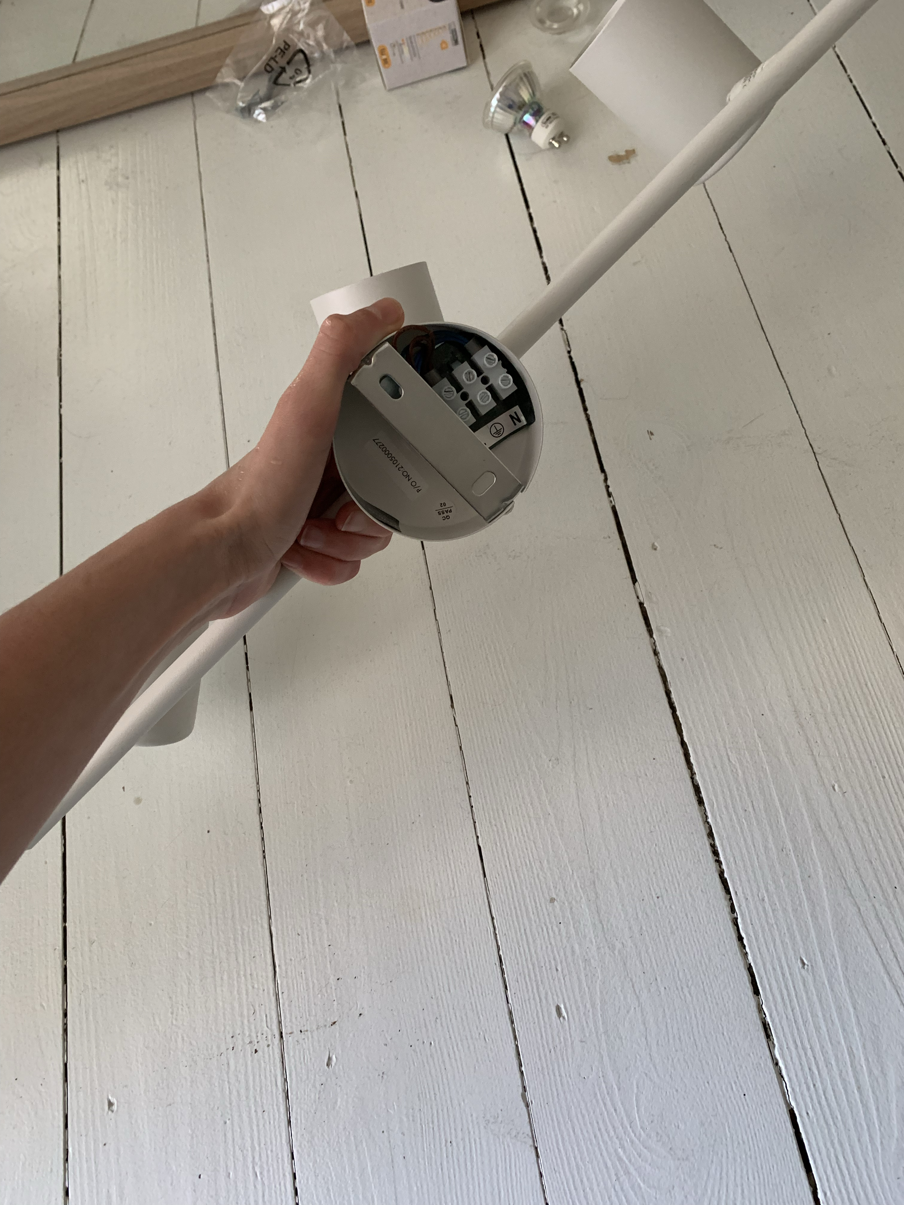 Tilslutning og opsætning af lampe