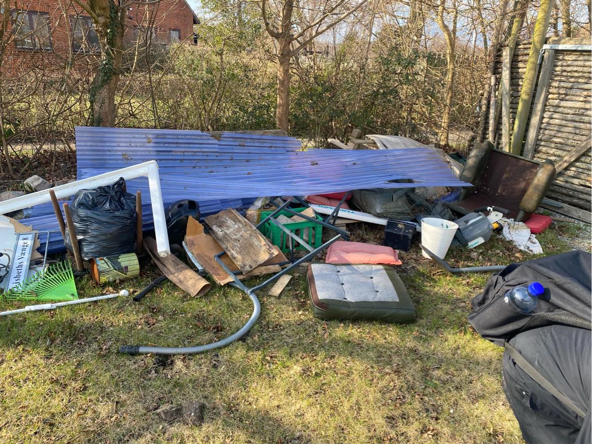 Sortere og køre affald