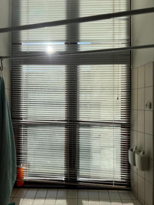 Opsætning af persienne og bruser