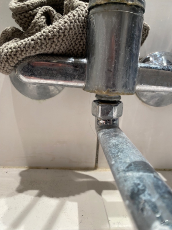 Toilet der ikke kan skylle ud/tage vand ind