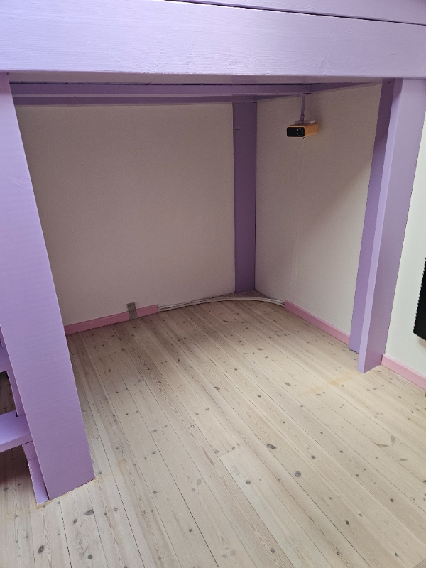 Byg et repos/ramme der skal ligge en madras ovenpå