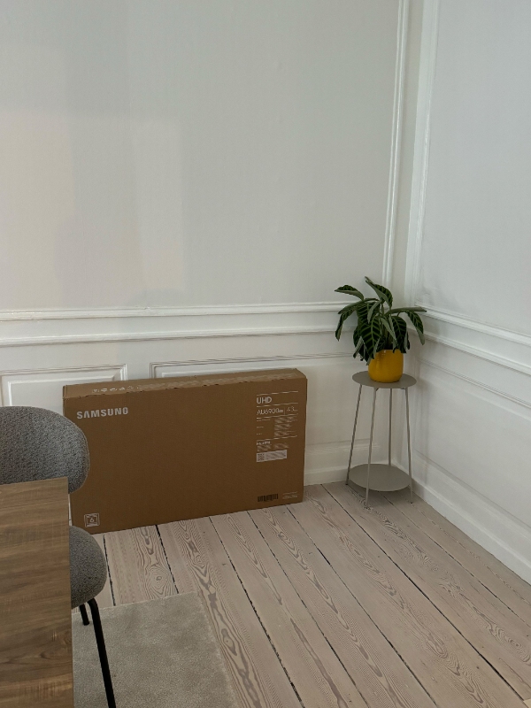 Ophæng af billeder og TV