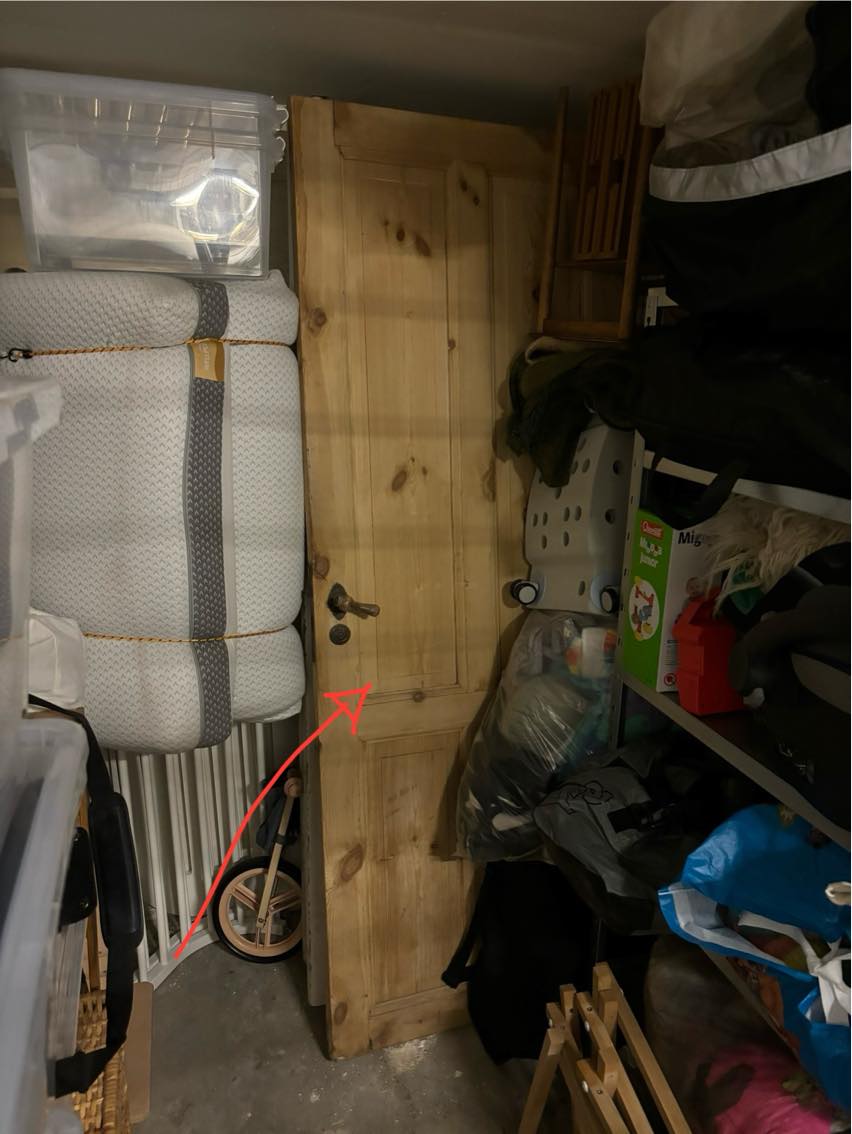 Bortskaffe 1 klædeskab + 3 døre