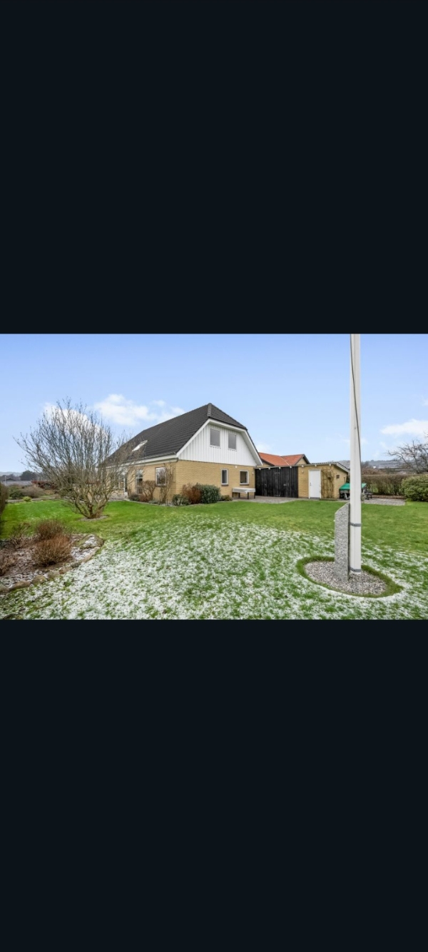 Male hus og ordne have