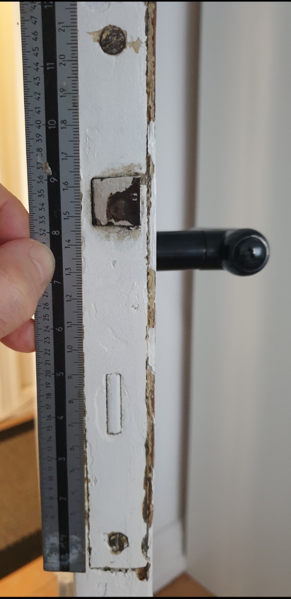 Udskiftning af låsekasse