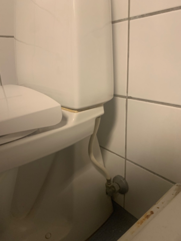 Reparation af løbende toilet