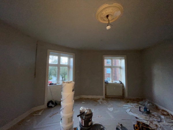 Sætte skillevæg op