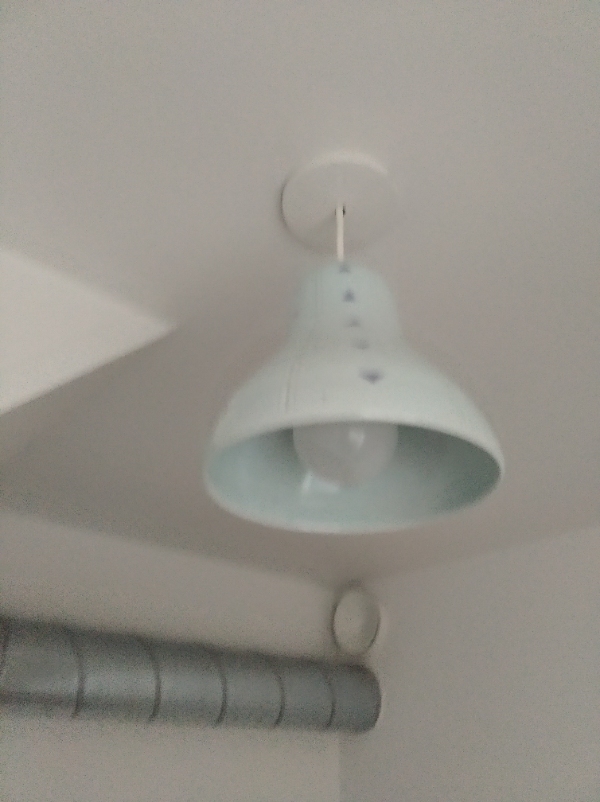 2 lamper skal frakobles og tages ned