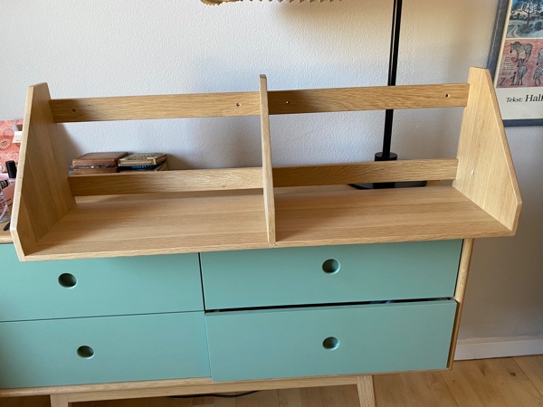 Montering af hylder og bogkasser