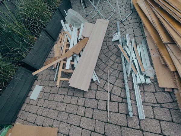 Afhentning af byggeaffald