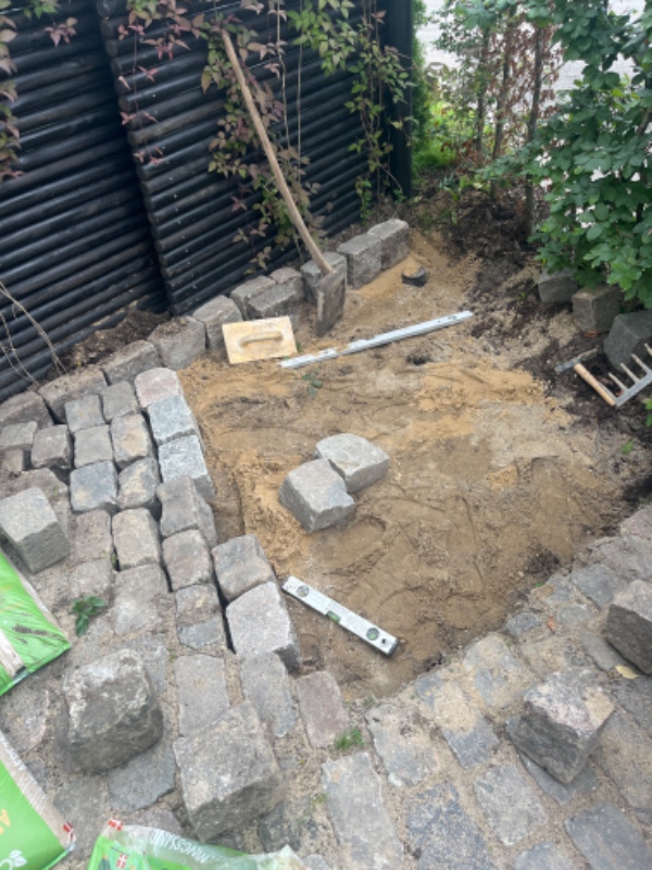 Belægning af brosten