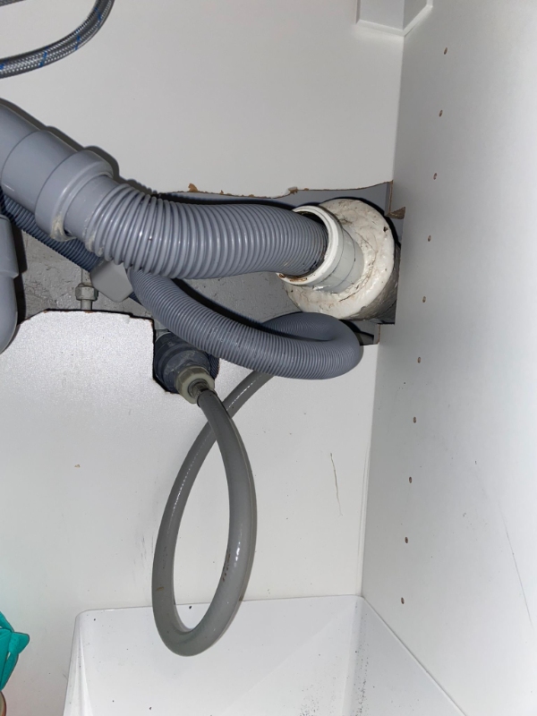 Rensning af tilstoppet afløb