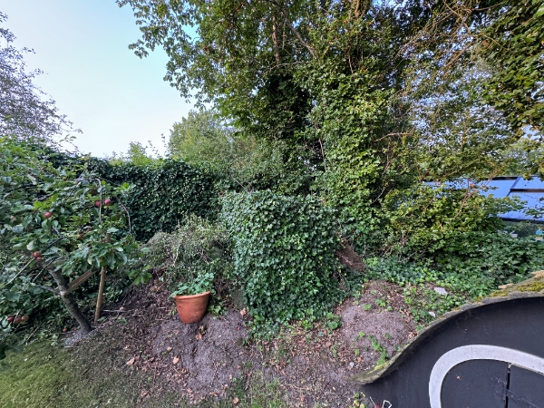 Fjern jord og haveaffald