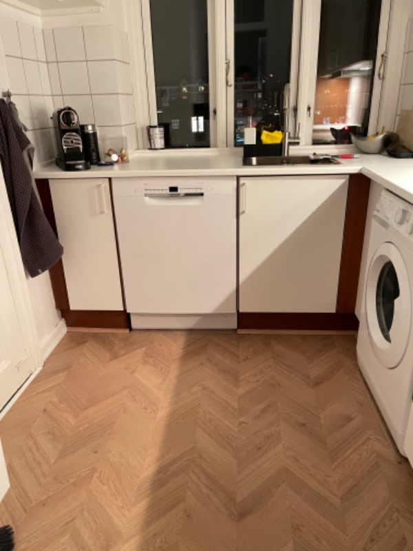 Nedtagning af køkken og påsætning af nyt