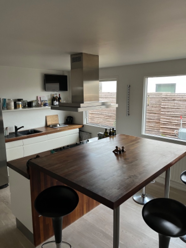 Slibning af bordplader samt olie behandling