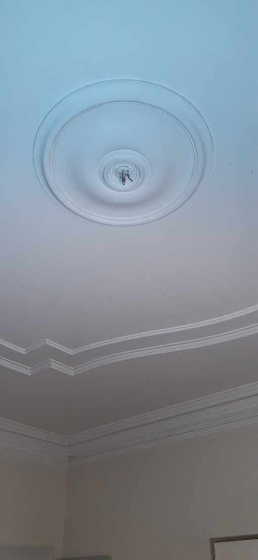 Tilslutte loftslampe