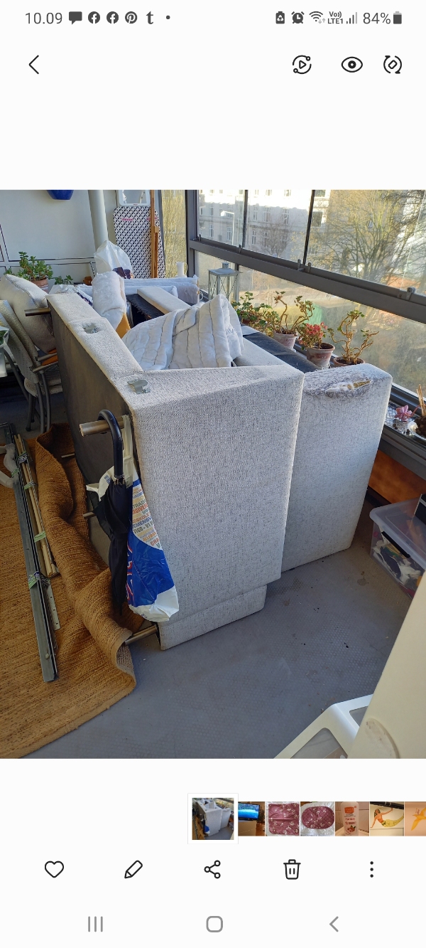 Afhentet Sofa der er skilt i to dele til skrald