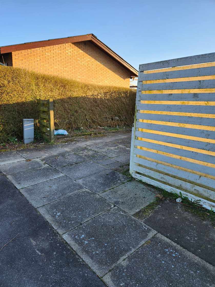 Opsætning af 2 havelåger