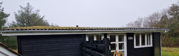 Fjernelse af eternittag med asbest på sommerhus