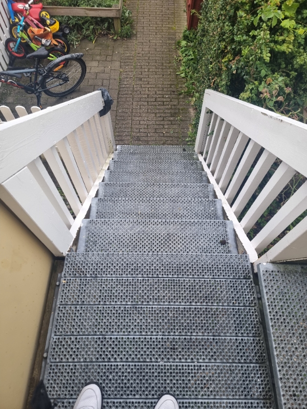 Bortskaffelse af amerikanerkøleskab