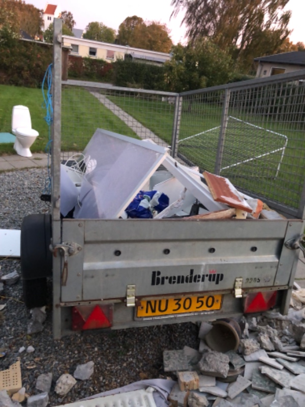 Afhentning af byggeaffald